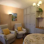 T1 29 M2 Lumineux Vue Garage Aix-les-Bains