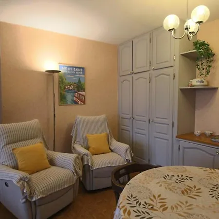 T1 29 M2 Lumineux Vue Garage Aix-les-Bains