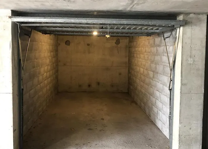 아파트 T1 29 M2 Lumineux Vue Garage 엑스레뱅